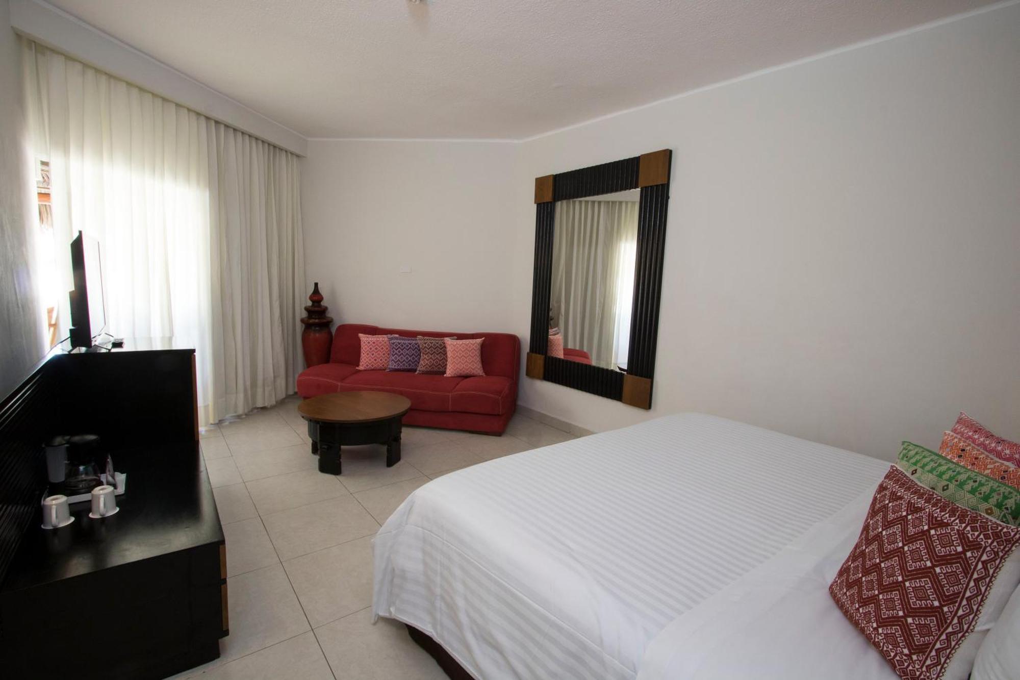 Standard King Room,1273665550:JPEG